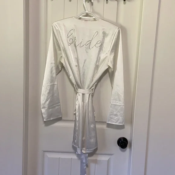 Silky Bride Robe - Picture 2 of 4